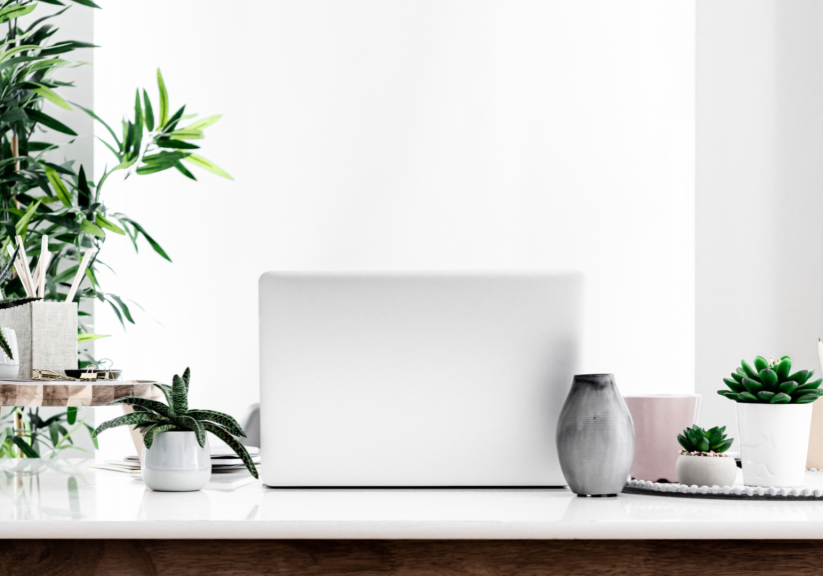 WAHM Workspace-What is a retainer_ (And why your business needs one!)